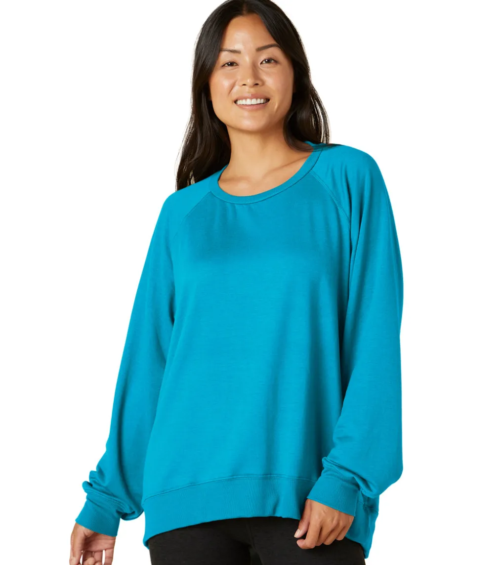 Beyond Yoga Cozy Fleece Saturday Oversized Pullover