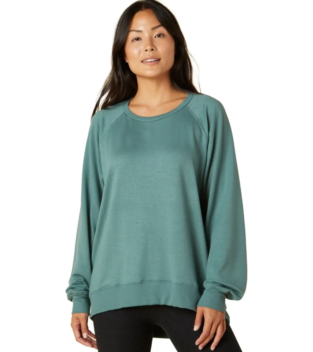 Beyond Yoga Cozy Fleece Saturday Oversized Pullover