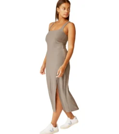 Beyond Yoga Featherweight Getaway Dress