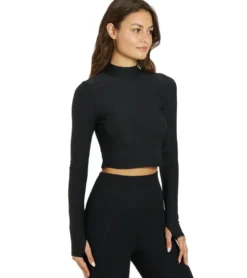 Beyond Yoga Featherweight Moving On Cropped Pullover