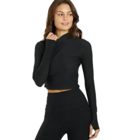 Beyond Yoga Featherweight Moving On Cropped Pullover