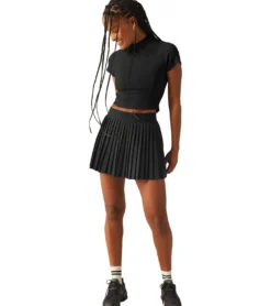 Beyond Yoga Formation Cropped Tee