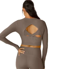 Beyond Yoga Performance Knit Resilient Cropped Pullover