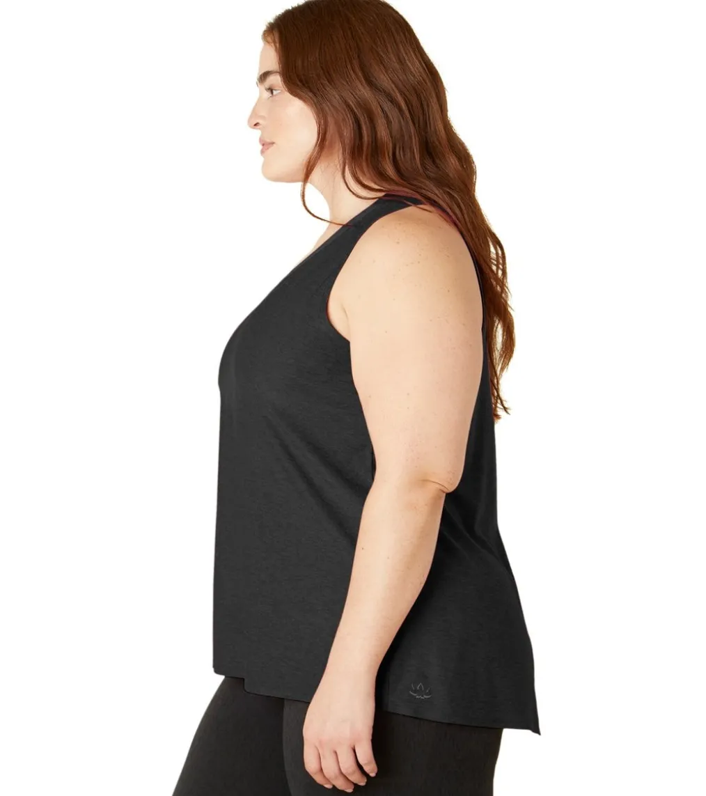 Beyond Yoga Plus Featherweight All About It Split Back Tank
