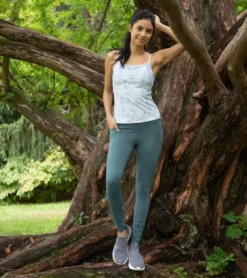 Everyday Yoga Uphold Solid High Waisted Leggings With Pockets 28