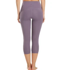 Everyday Yoga Uphold Solid High Waisted Capri Leggings With Pockets 21