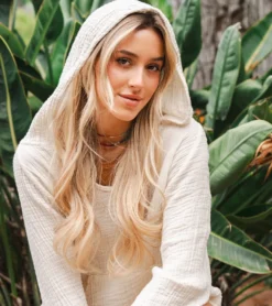 Lotus and Luna Baja Pullover