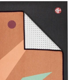 Manduka Yogitoes+ Repreve® Yoga Mat Towel, 71