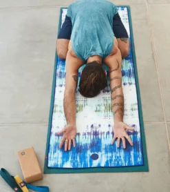 Manduka Yogitoes+ Repreve® Yoga Mat Towel, 71
