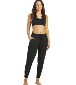 Marika Mona Jogger