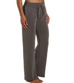 NUX Sleek Straightleg