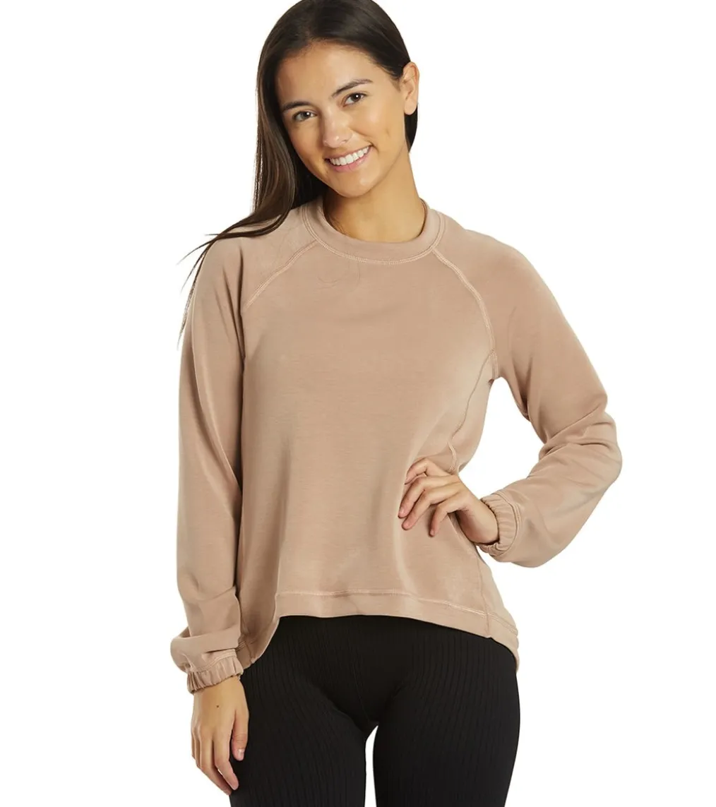 NUX Sleek Sweat Pullover