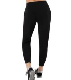 NUX Yuki Sleek Jogger