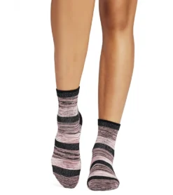 Tavi Aria Yoga Grip Socks
