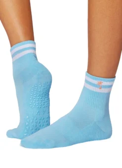 Tavi Aria Yoga Grip Socks