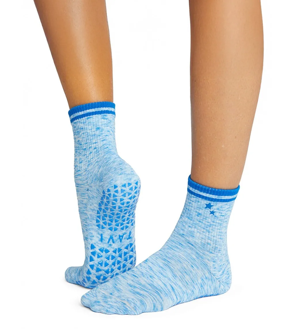 Tavi Aria Yoga Grip Socks