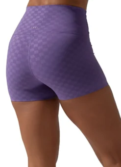 Tavi Hot Short