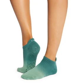 Tavi Savvy Grip Socks