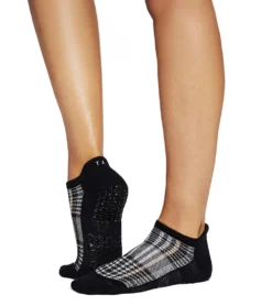 Tavi Savvy Grip Socks