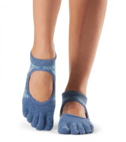 Toesox Bellarina Full-Toe Yoga Grip Socks