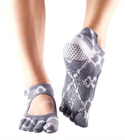 Toesox Bellarina Full-Toe Yoga Grip Socks