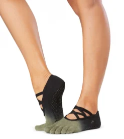 Toesox Elle Full-Toe Yoga Grip Socks