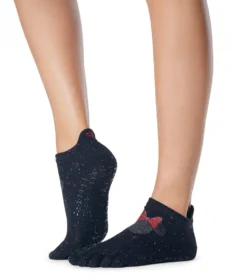Toesox Low Rise Full-Toe Yoga Grip Socks