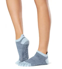 Toesox Low Rise Full-Toe Yoga Grip Socks