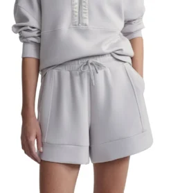 Varley Atrium High Rise 4.5 Short