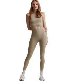 Varley Let's Move Pocket High 25