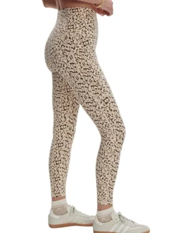 Varley Let's Move Pocket High 25