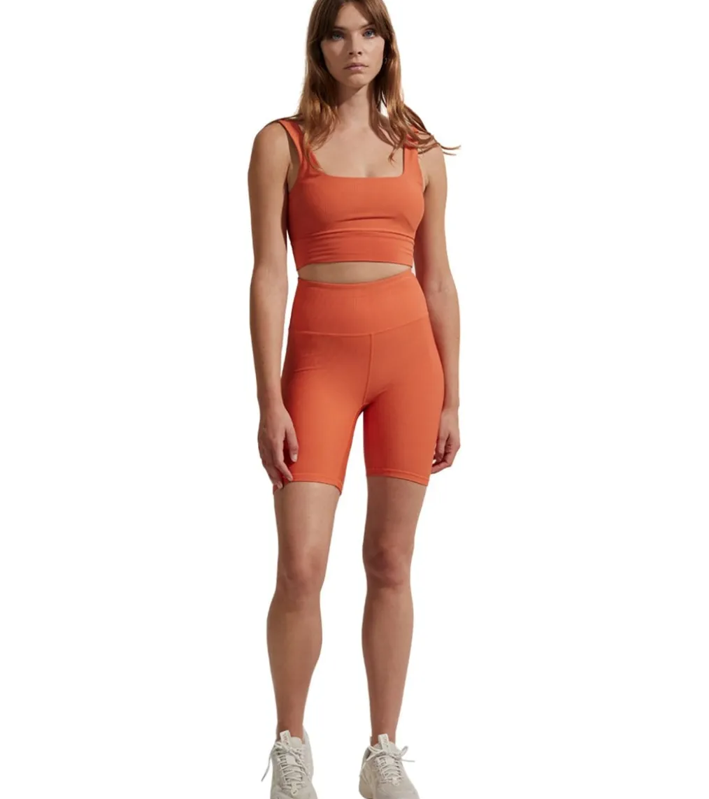 Varley Let's Move Rib Short 7