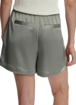 Varley Sarka High Rise Short